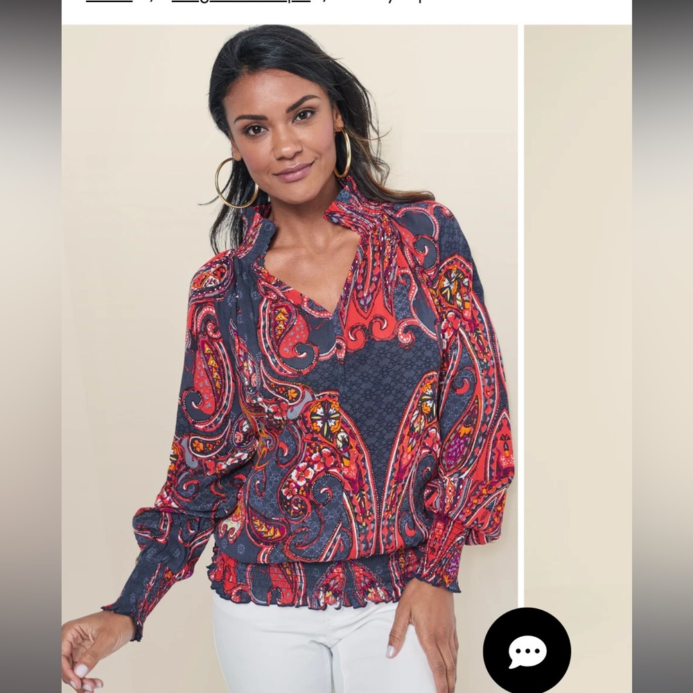 Never worn beautiful blouse from Venus